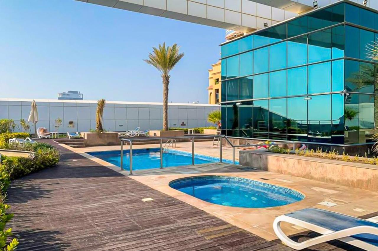 Brand New Studio Apt - Near Jlt Metro Дубай Екстериор снимка